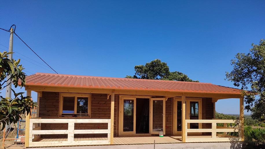 Casa de Madeira BPK332 – 32m² + 20m² Terraço